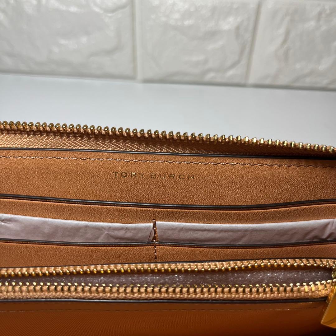 未使用保管品】トリーバーチ 長財布 レタープリント ラウンドジップ