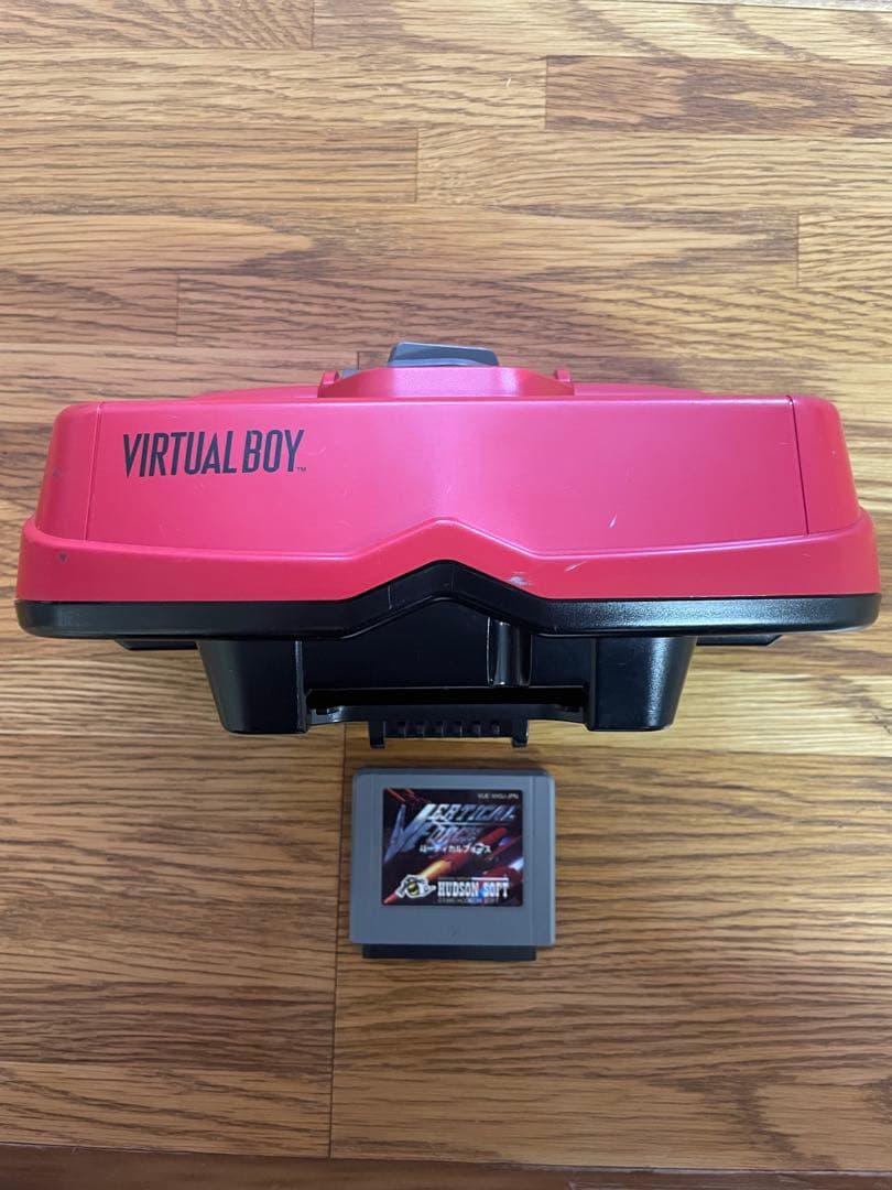 VIRTUAL BOY 本体とソフト(バーティカルフォース) ジャンク品 VIRTUAL BOY 本体とソフト(バーティカルフォース) ジャンク品-買い販促品