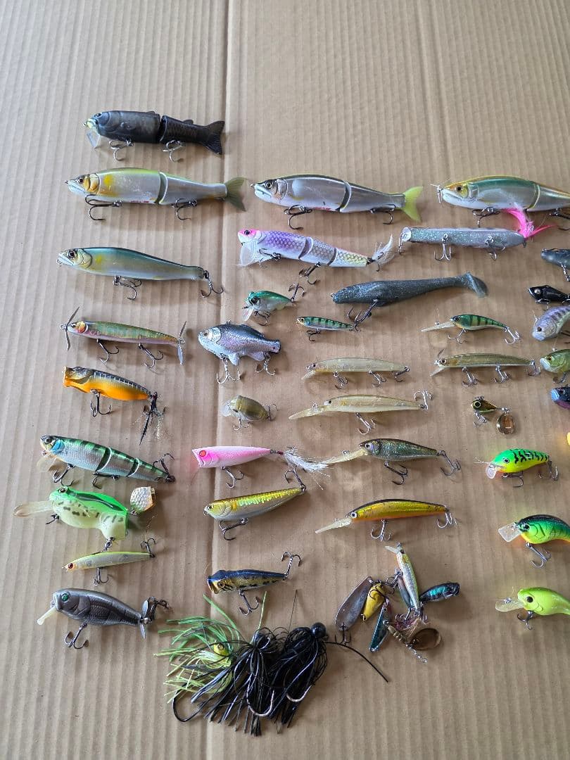 バス釣り引退　ルアー、ワーム　まとめ売り バス釣り引退セット ルアー ワームまとめ売り 【公式通販】