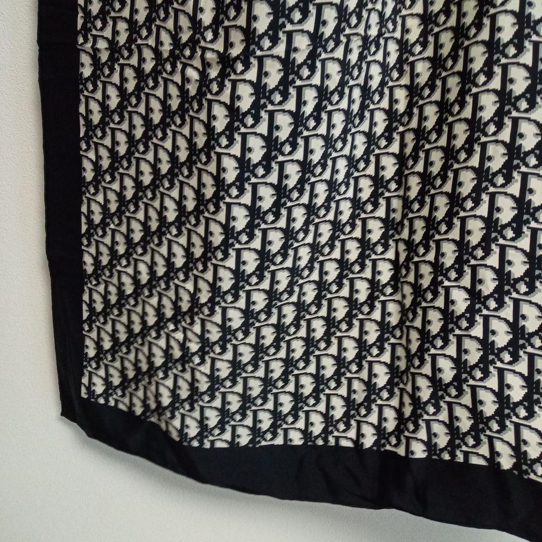 わんこ様専用Christian Dior シルクスカーフ ロゴトロッター総柄黒系