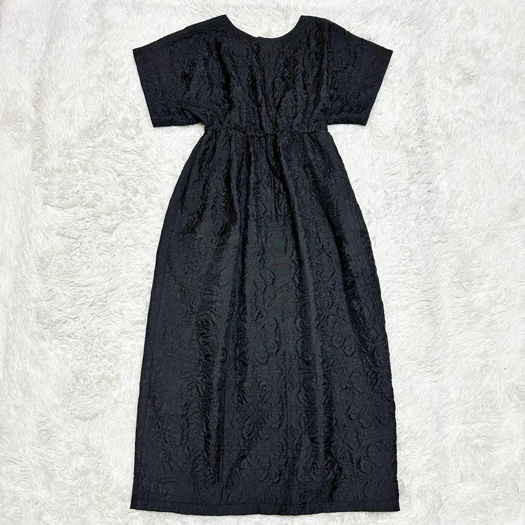 tomo●2025年●BEARDSLEY キルティングコクーンワンピース 新品 2024 BEARDSLEY ビアズリー 《15 quinze》キルティングコクーン