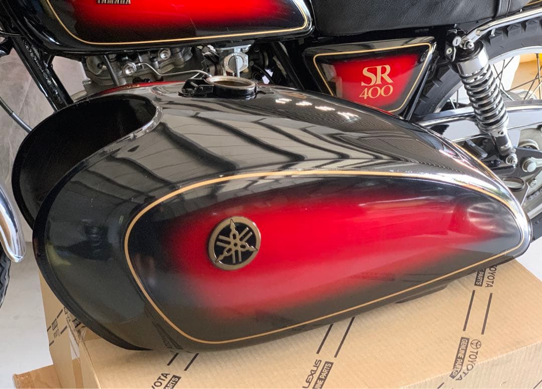 YAMAHA SR400 7周年 初期型 ナロータンク オリジナルペイント - メルカリ