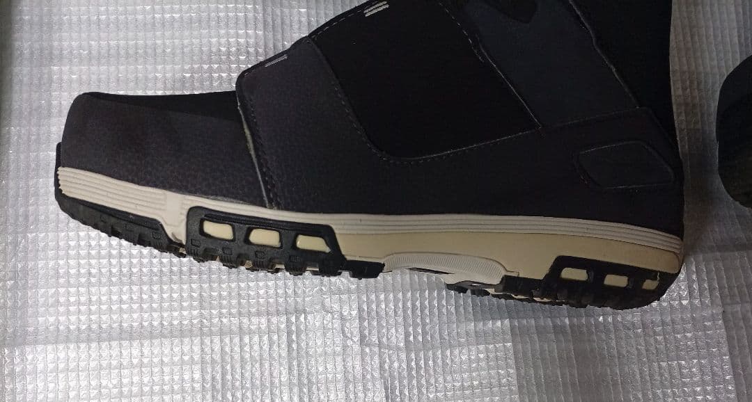 SALOMON スノーボードブーツ 27.5cm WIDE　カービング　パウダー