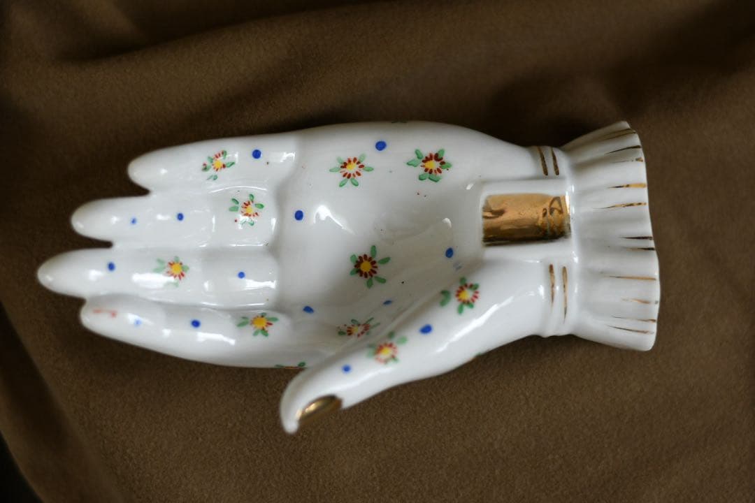 花柄 手形装飾品 ハンドトレイ ヴィンテージの通販はau PAY マーケット