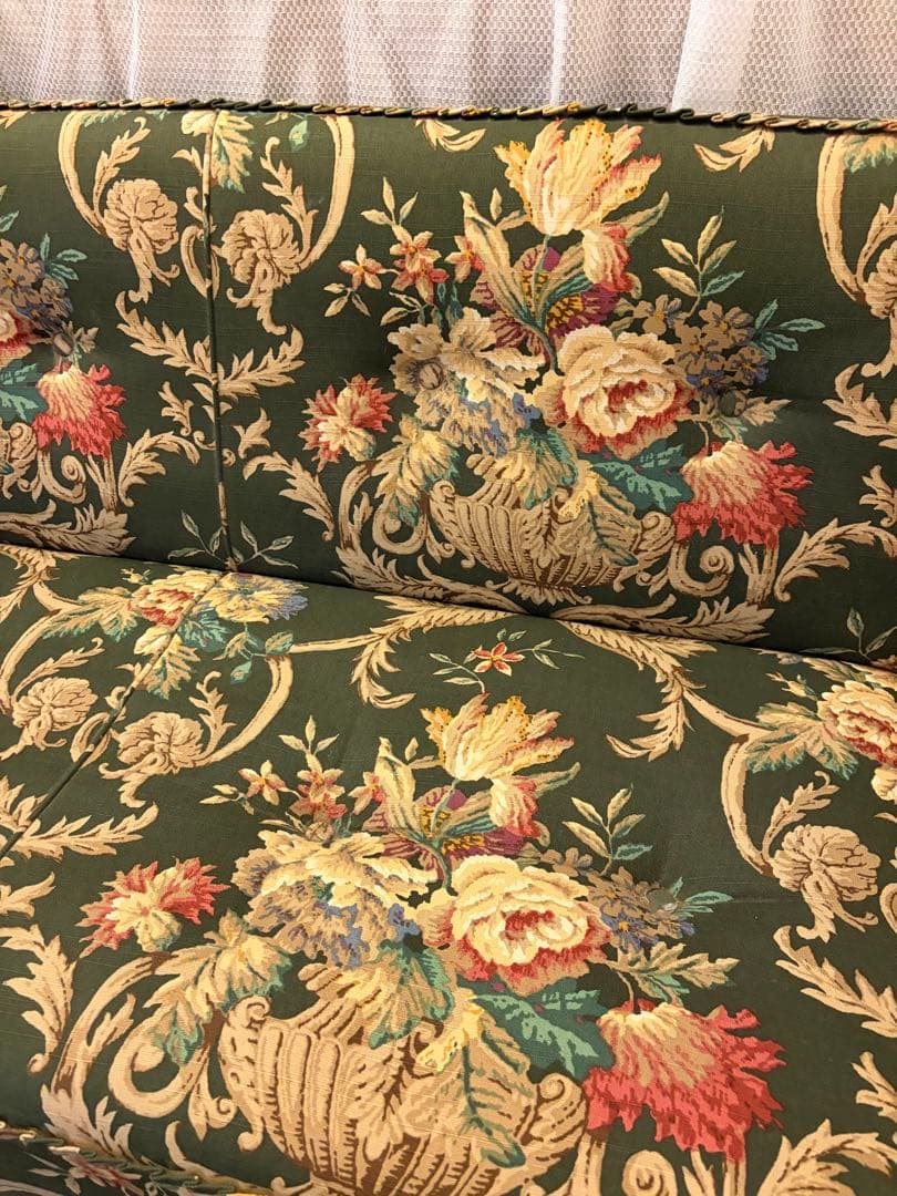 カリモク コロニアル ソファベッド 3人掛け 花柄金華調 クラシック