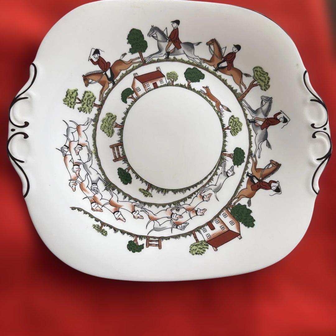 WEDGWOOD Hunting Scenes ブレッドアンドバター皿 黒壺 - メルカリ