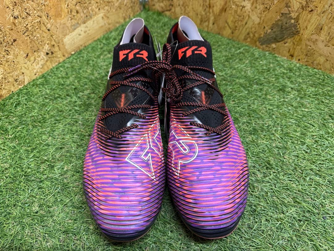 【新品】PUMAプーマ フューチャー8 アルティメット HG/AG 27.0cm