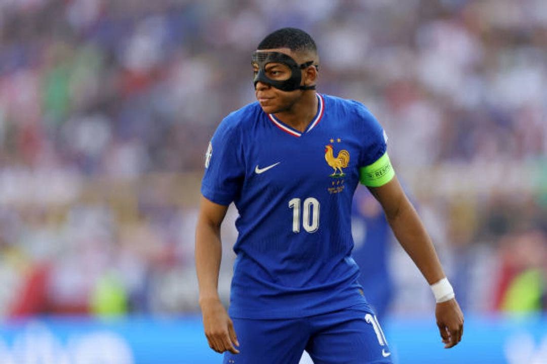 ムバッペ ユニフォーム フランス代表 オーセン ユーロ2024（H）