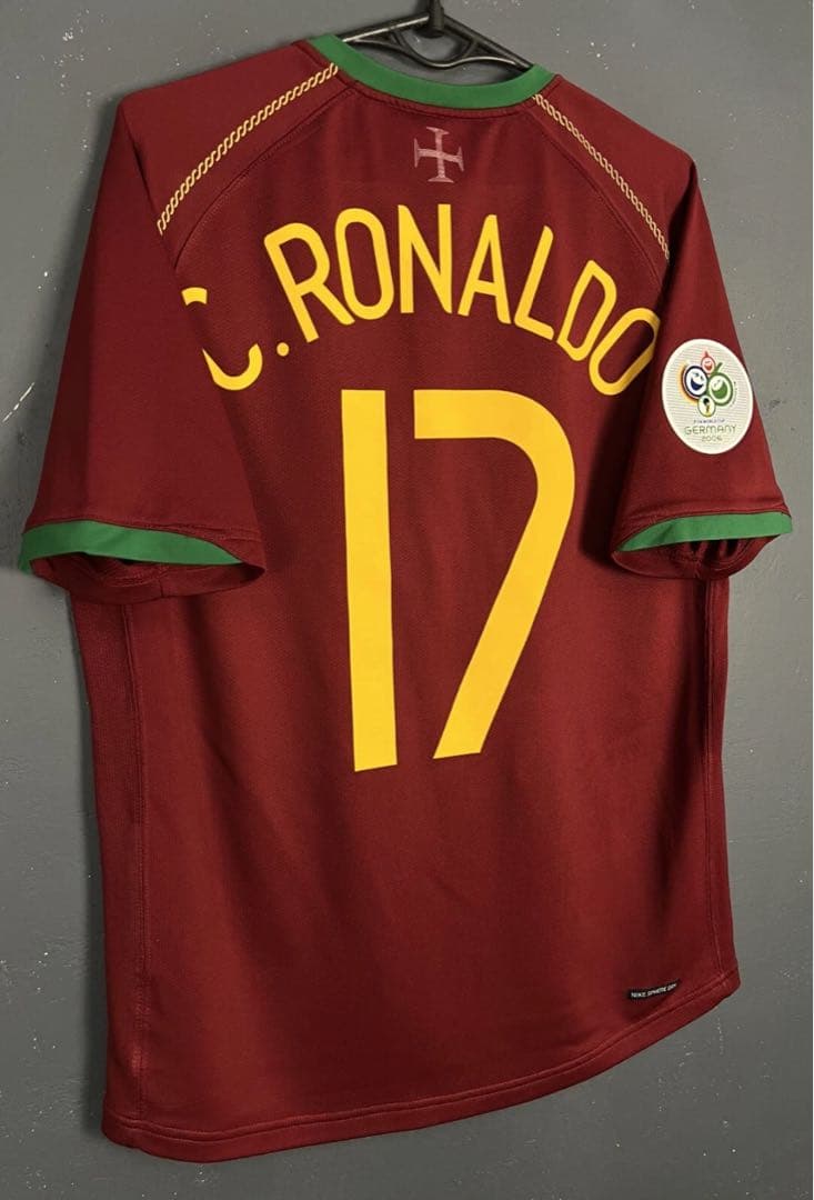 2006ポルトガル代表ユニフォーム C.ロナウド 17 - メルカリ