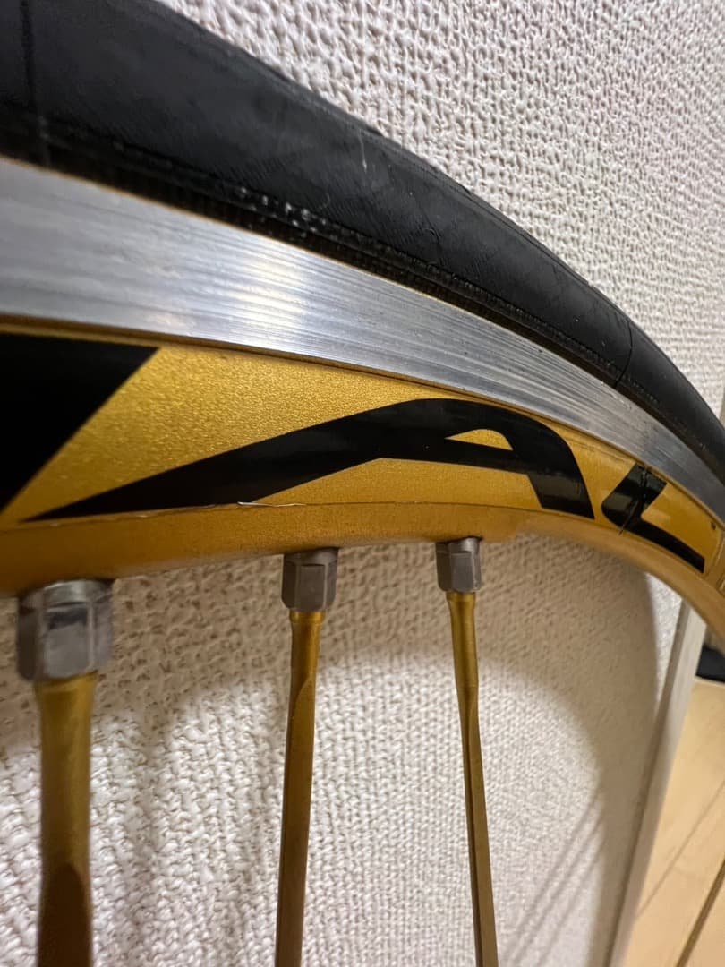 Campagnolo Shamal ゴールドクリンチャーホイールの通販はau PAY