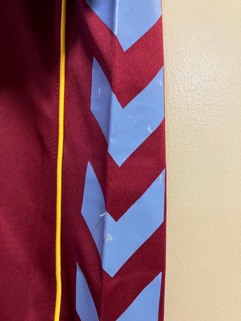 ヒュンメル アストンヴィラ ユニフォーム バロシュ #10 SH002 - メルカリ