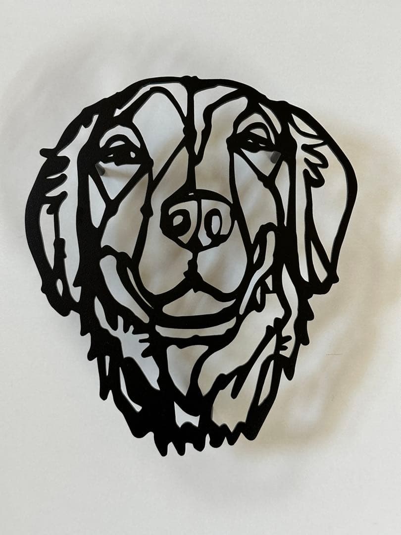 美品　hayu ゴールデンレトリバー　プレート　Black お座りゴールデン・レトリバー（特大）｜WooBia公式オンラインショップ