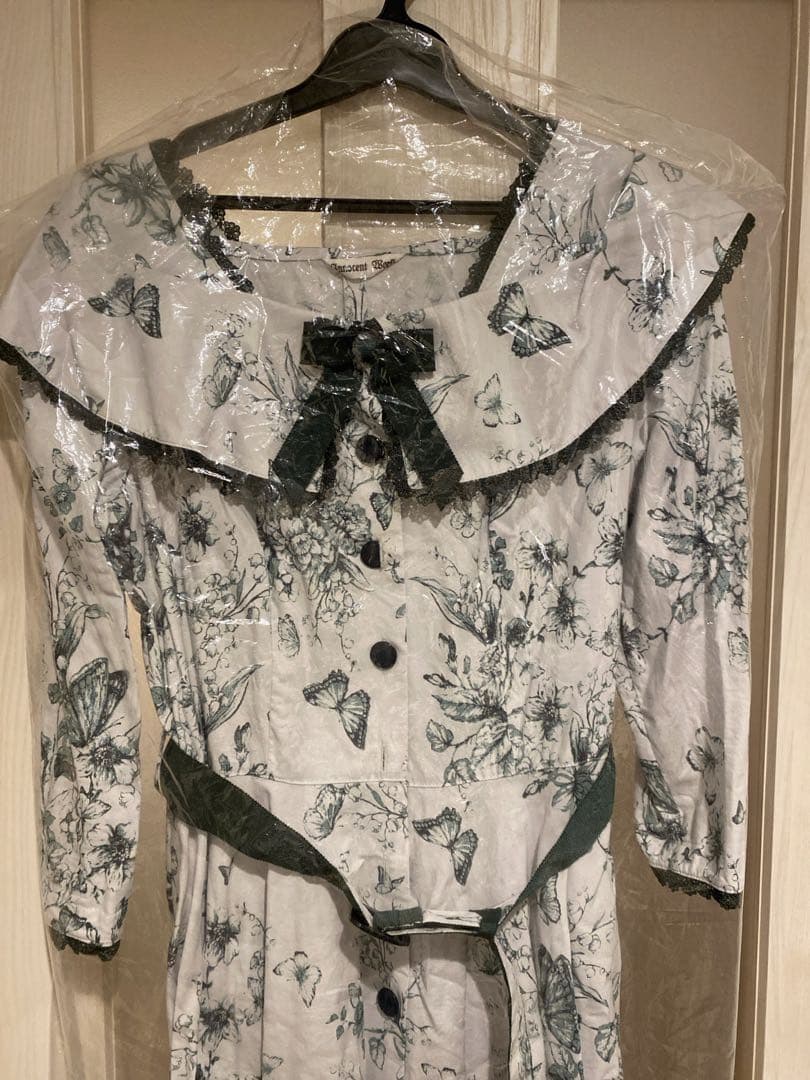 イノセントワールド 木漏れ日の中の鈴蘭ワンピース 美品