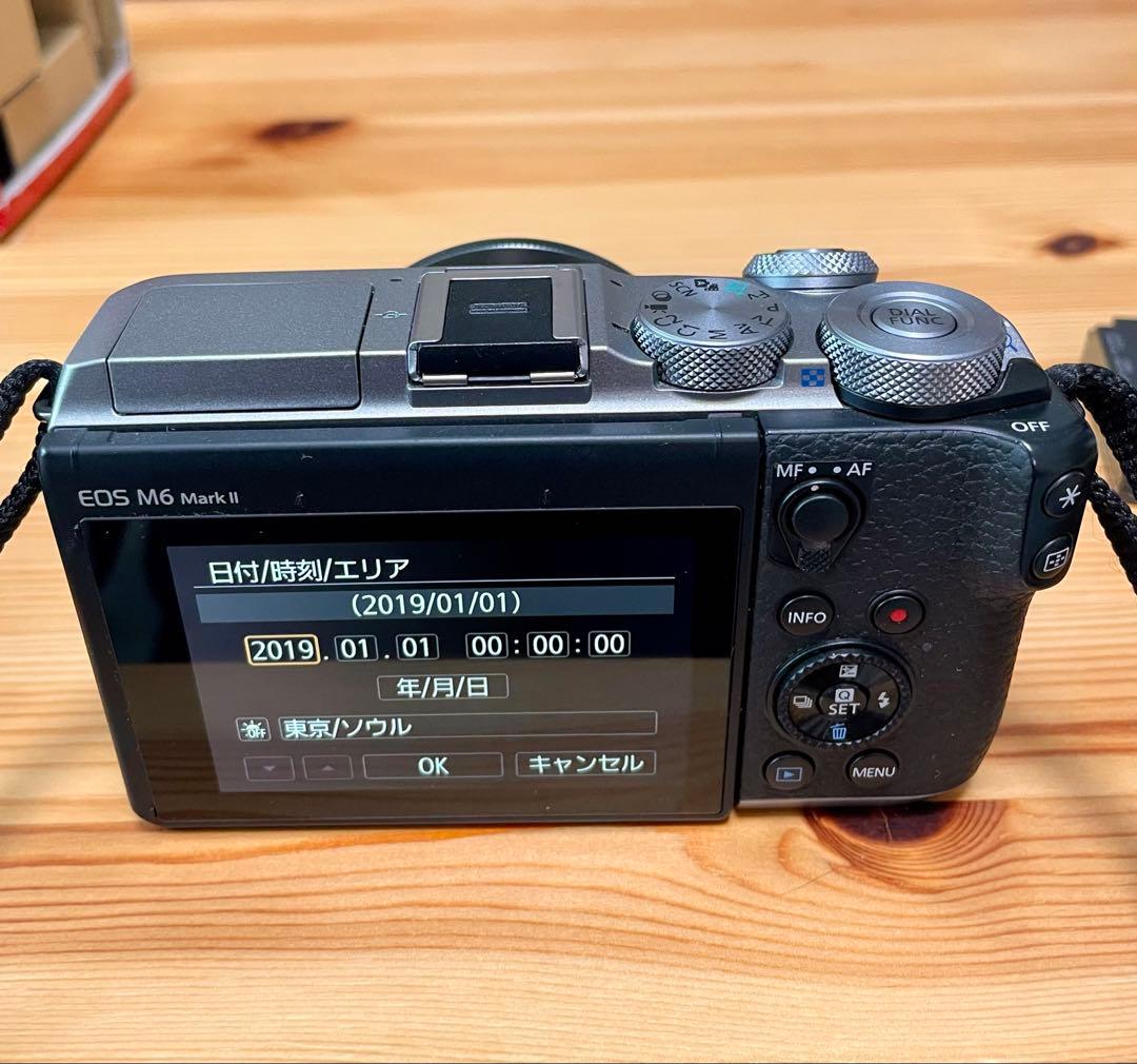 Canon EOS M6 Mark II 本体 + 予備バッテリー1個