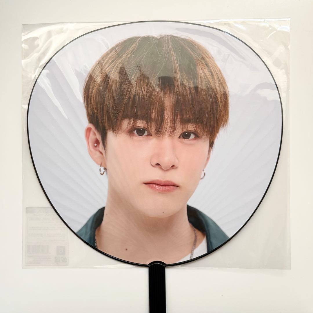 TREASURE アサヒ うちわ PULSE ON JAPAN 2025 日本 - メルカリ