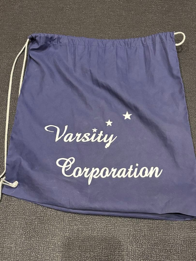 チアリーディングシューズ　varsity 19.0cm