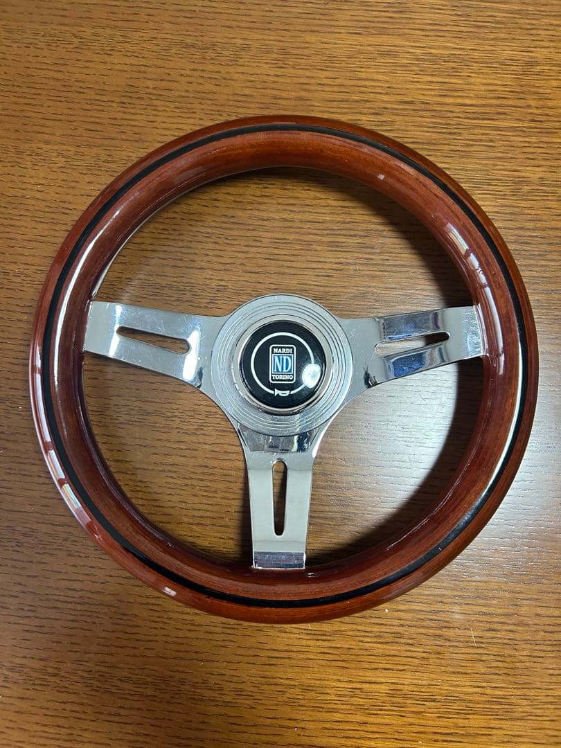新品未使用 小径 29パイ ウッドステアリング クラシック ナルディ NARDI ナルディ クラシック タイプ 高級 ウッド ステアリング 33パイ 330mm