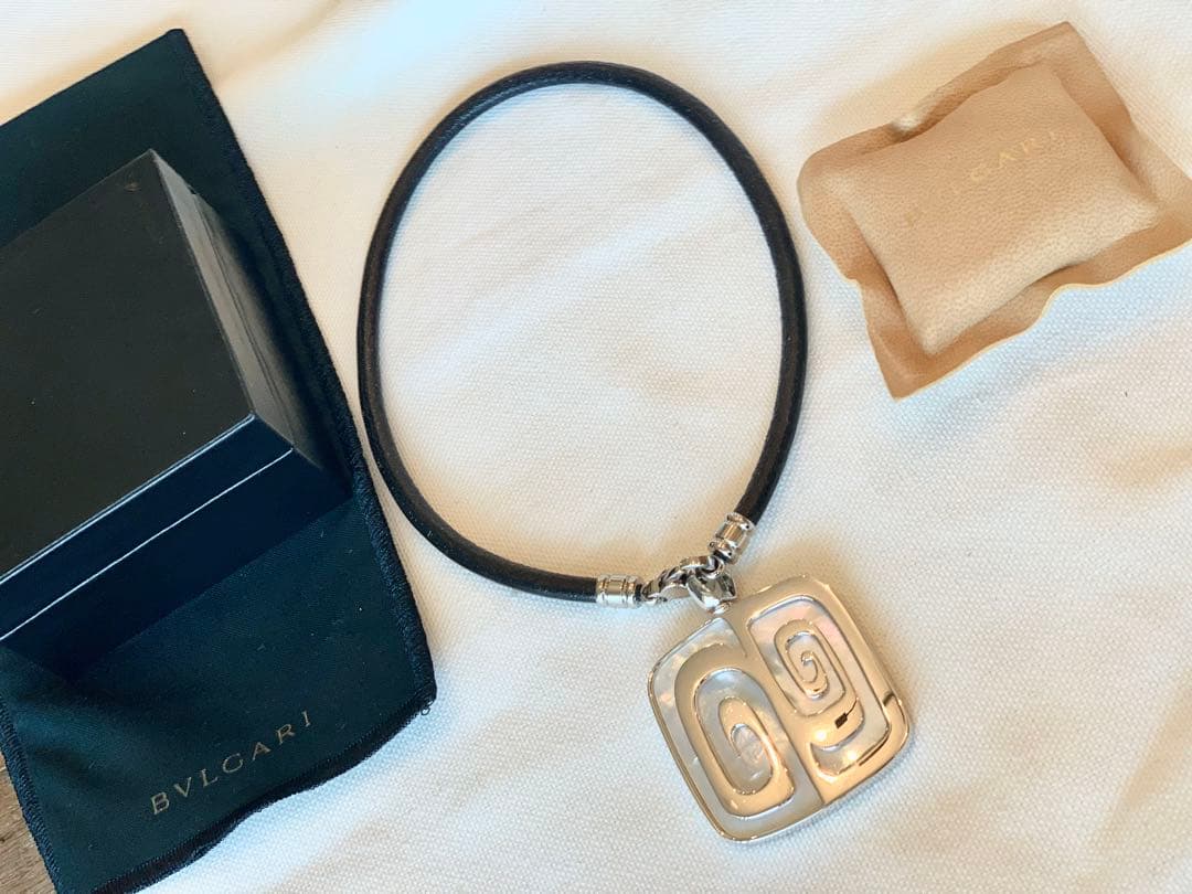 超貴重希少品ブルガリBVLGARI WG限定版ペンダントネックレスチョーカー