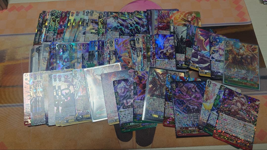 ヴァンガード 引退品 まとめ売り 大量 処分 断捨離 約1000枚