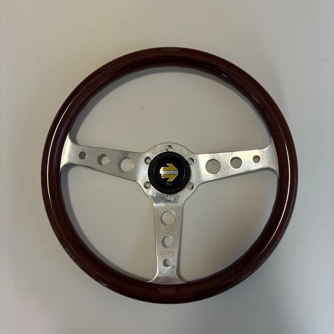 MOMO INDY ステアリングホイール 楽天市場】Momo インディ ヘリテージ ステアリング ホイール 【 車 4輪