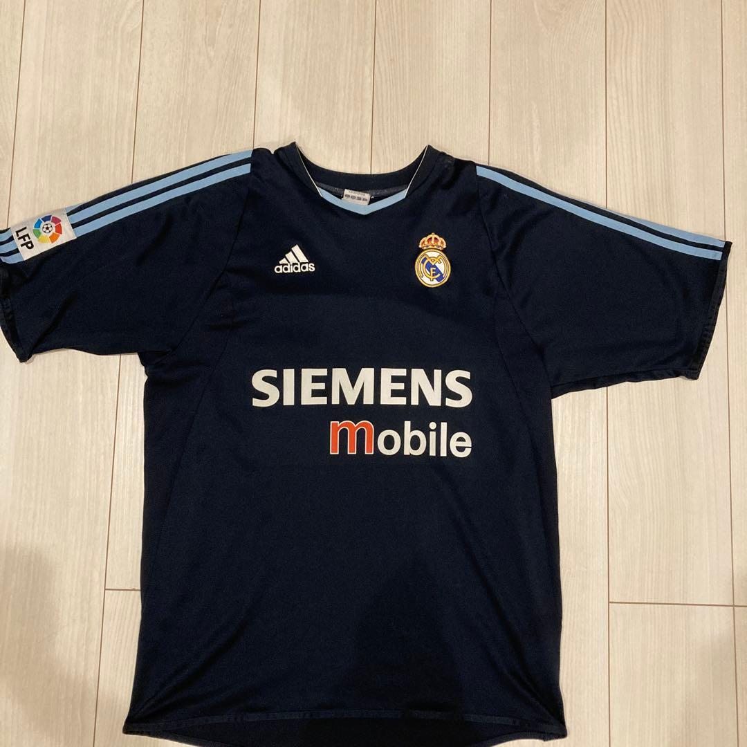 ベッカムネーム入り レアル・マドリードサードユニフォーム