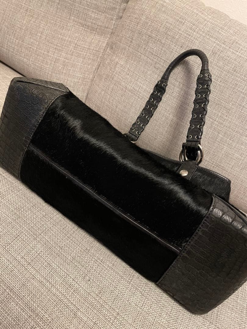 DKNY ダナキャラン ハラコ高級ショルダーバッグの通販はau PAY