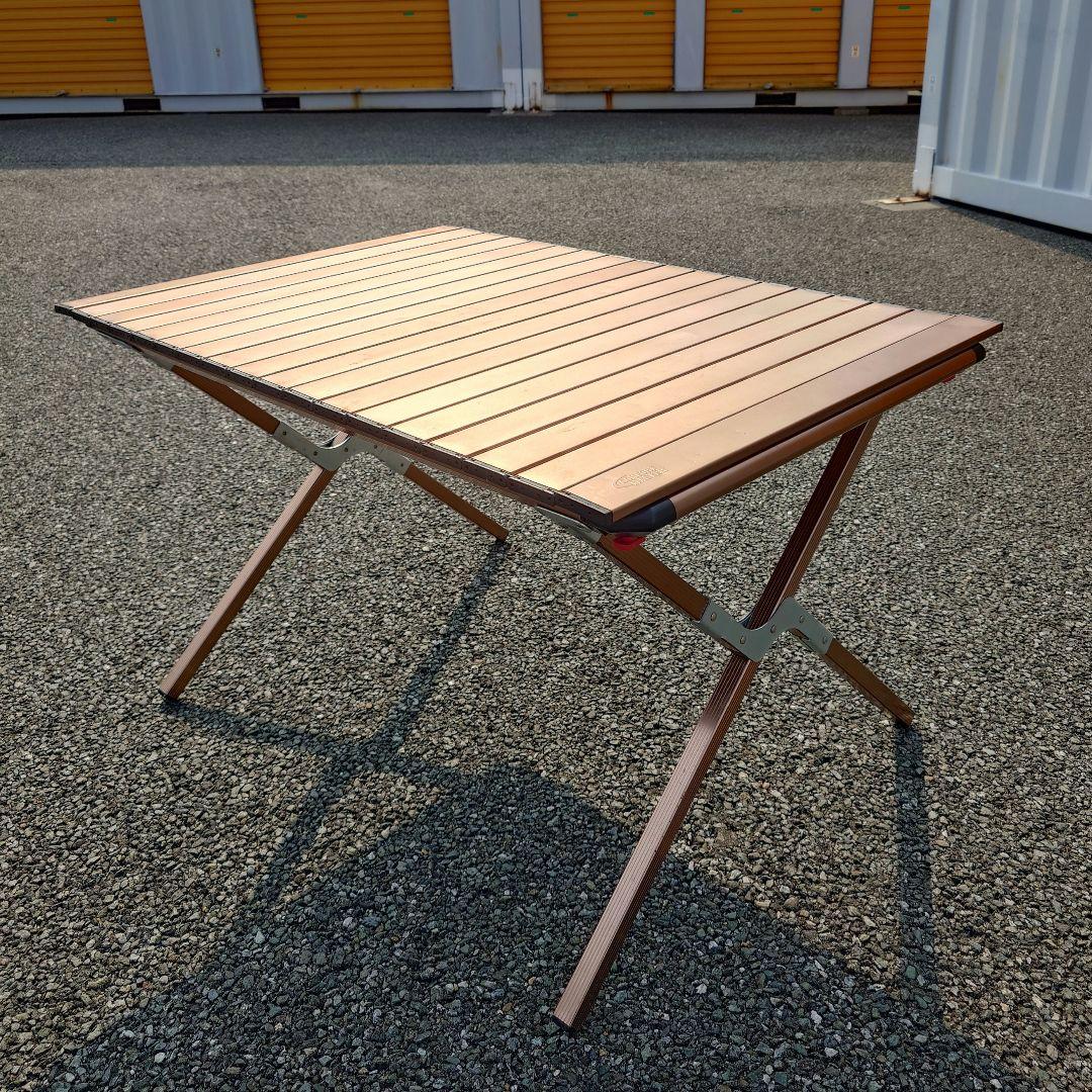 Coleman Comfort Master Lounge Roll Table - メルカリ