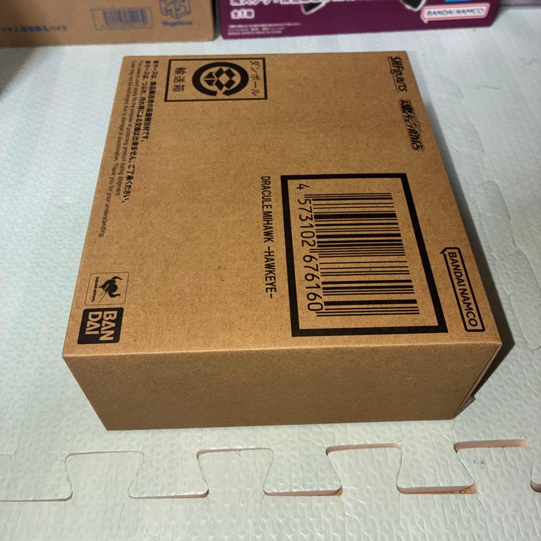 2、S.H.Figuarts ワンピース　ジュラキュール・ミホーク -鷹の目-