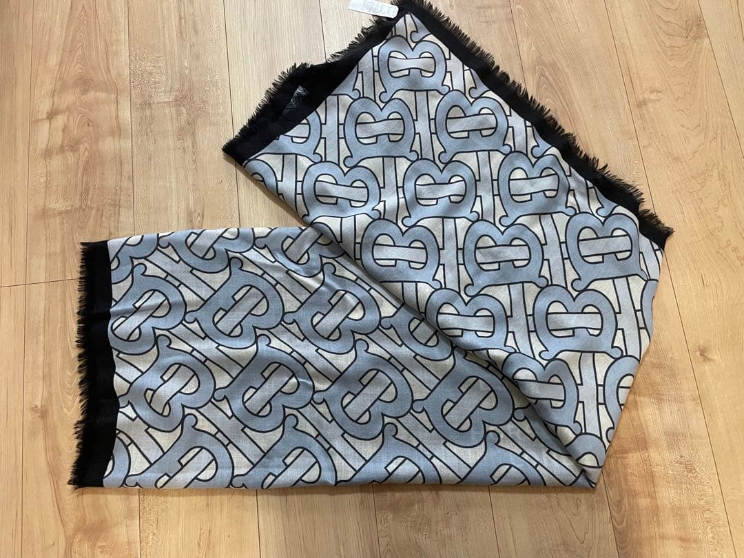 バーバリー　カシミア　ストール　BT柄 バーバリー カシミア ストール BT柄