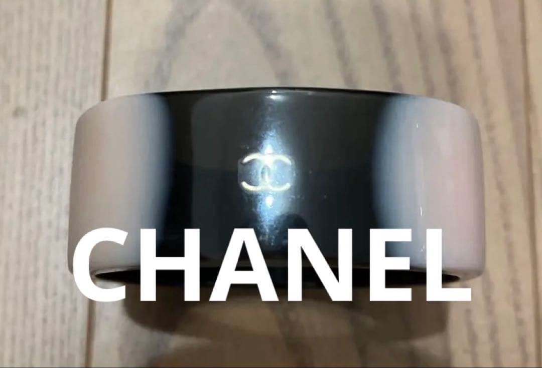 CHANELエナメルブレスレット ブラック/ピンク CHANELエナメルブレスレット ブラック/ピンク