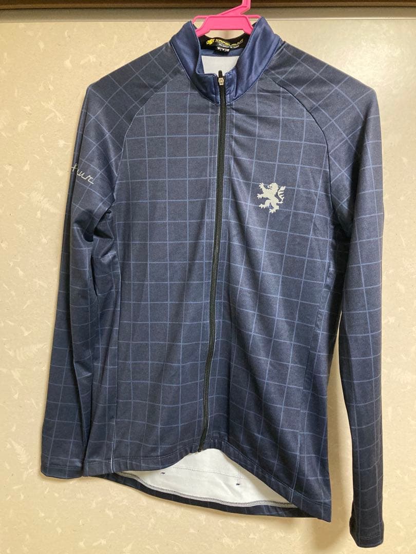 試着のみ カペルミュールの長袖サイクルジャージ