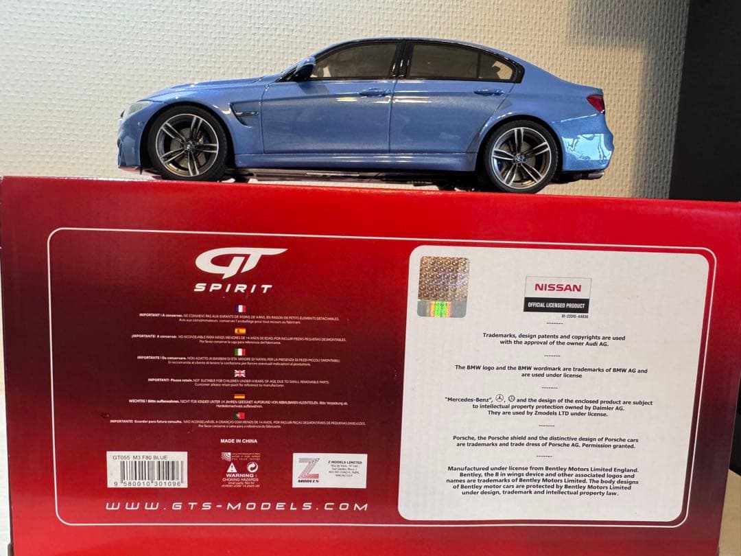 BMW M3（F80）ミニカー 1/18 青 1/18 GT Spirit GTSpirit BMW F80 M3 (Blue) Enclosed Resin Car Model