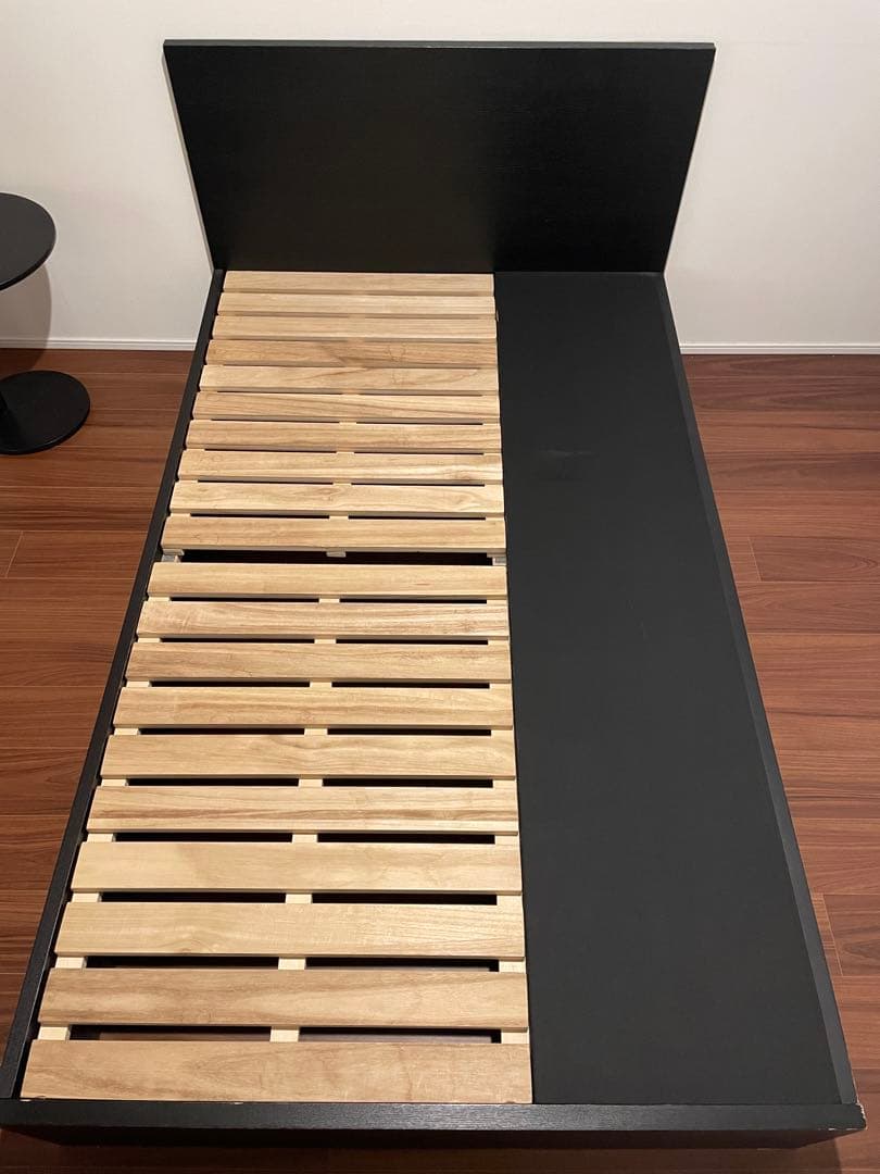 大塚家具　組み立て式　セミダブルベッド 引き出し収納付き 組立設置付き〕 収納ベッド セミダブル フレームのみ ヘッドレス 通常