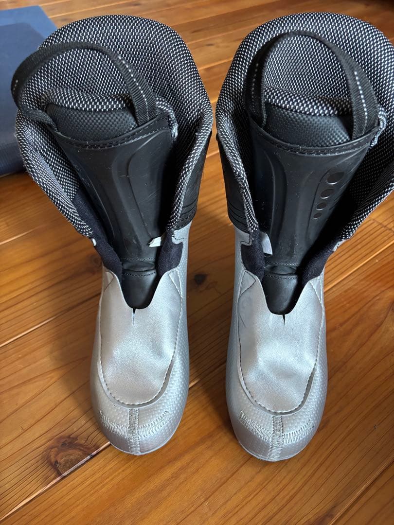 NORDICA スキーブーツ 22.5cm