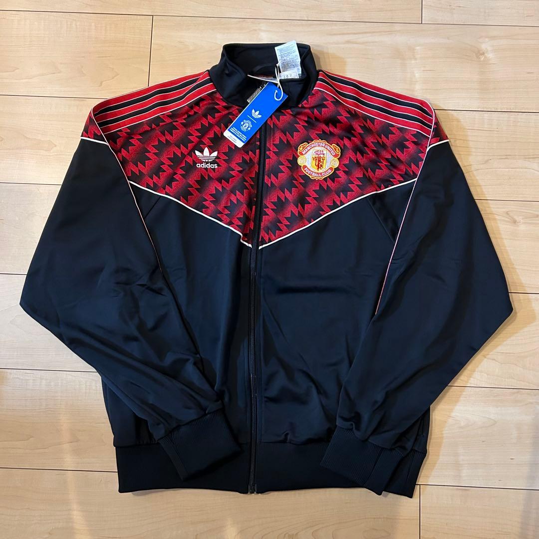 新品未使用トラックトップジャケットマンチェスター・ユナイテッド