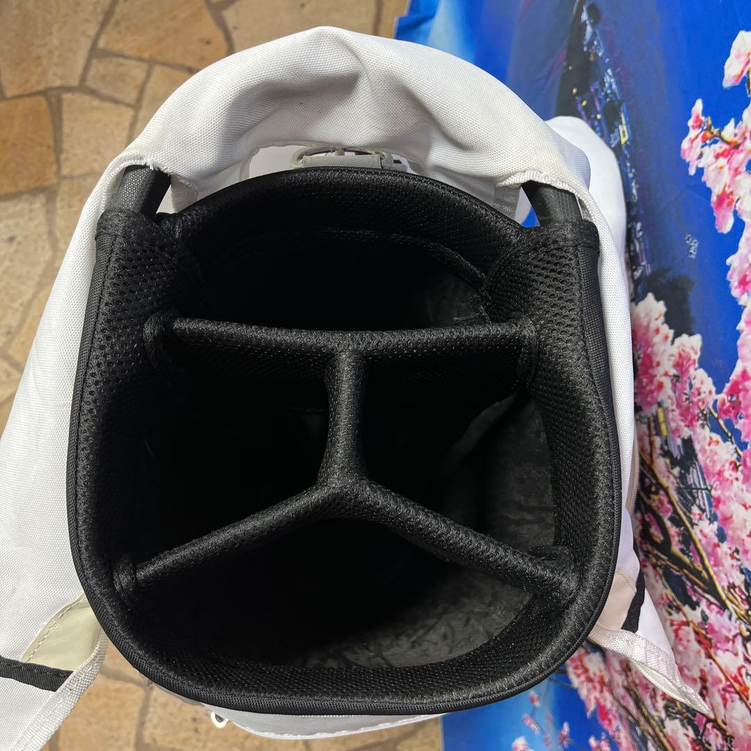 寶BMー821 JACKBUNNYキャディバッグ 2.7kg 22cm