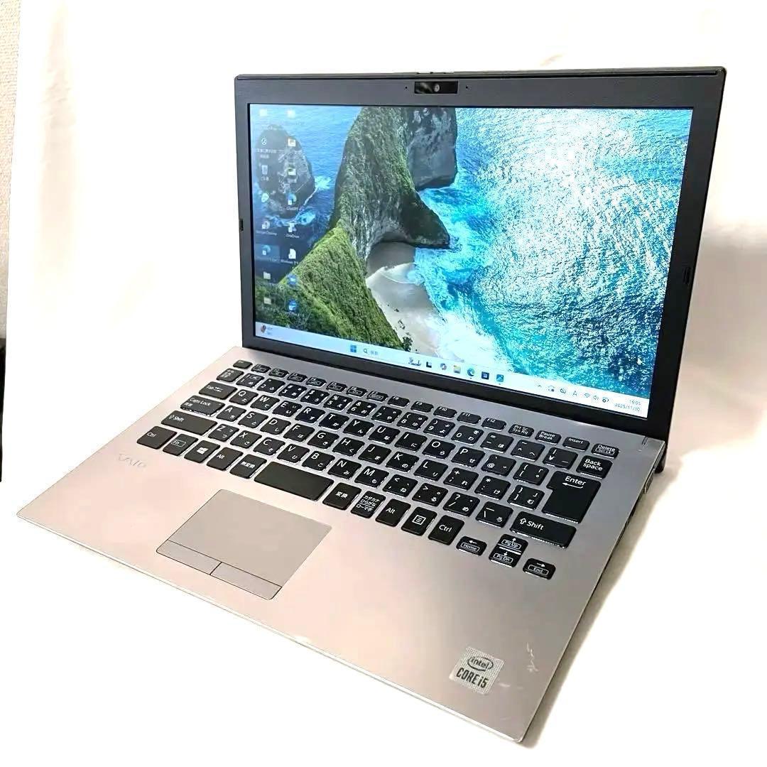 ノートパソコンi5-第10世代メモリ8GB SSD256GB VAIO r117 正