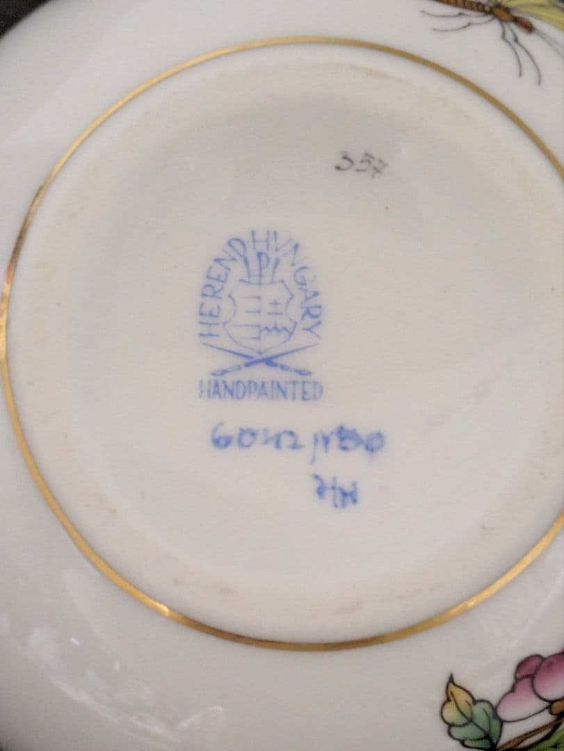 HEREND ヴィクトリアブーケ タマゴボックス 縦型エッグ