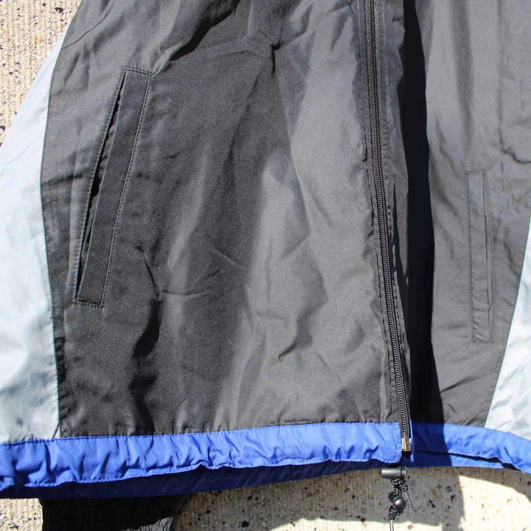 DIADORA 各所ロゴ刺繍入り 大きめ 2枚生地 古着 フルジップジャケット