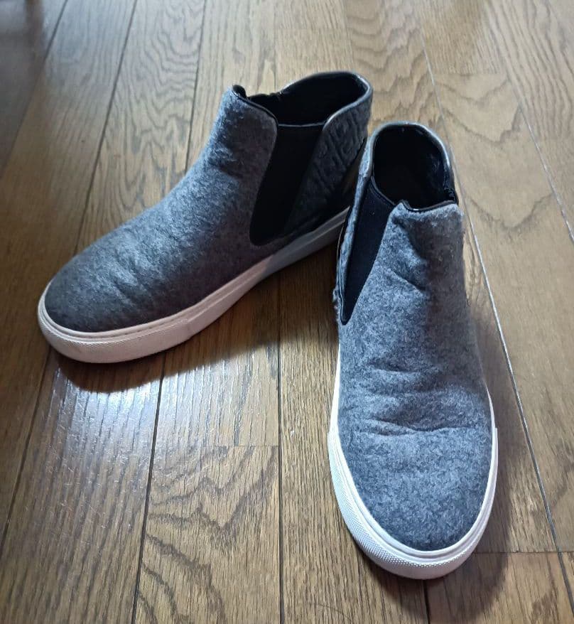 THRASHER JACKSON MATISSE パーカー ネイビー