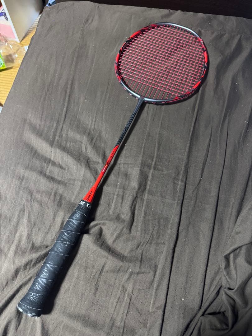 Yonex ARC SABER 11 PRO バドミントンラケット 赤/黒 2022 Yonex Arcsaber 11 Pro (Grayish Pearl) – BadmintonDirect.com