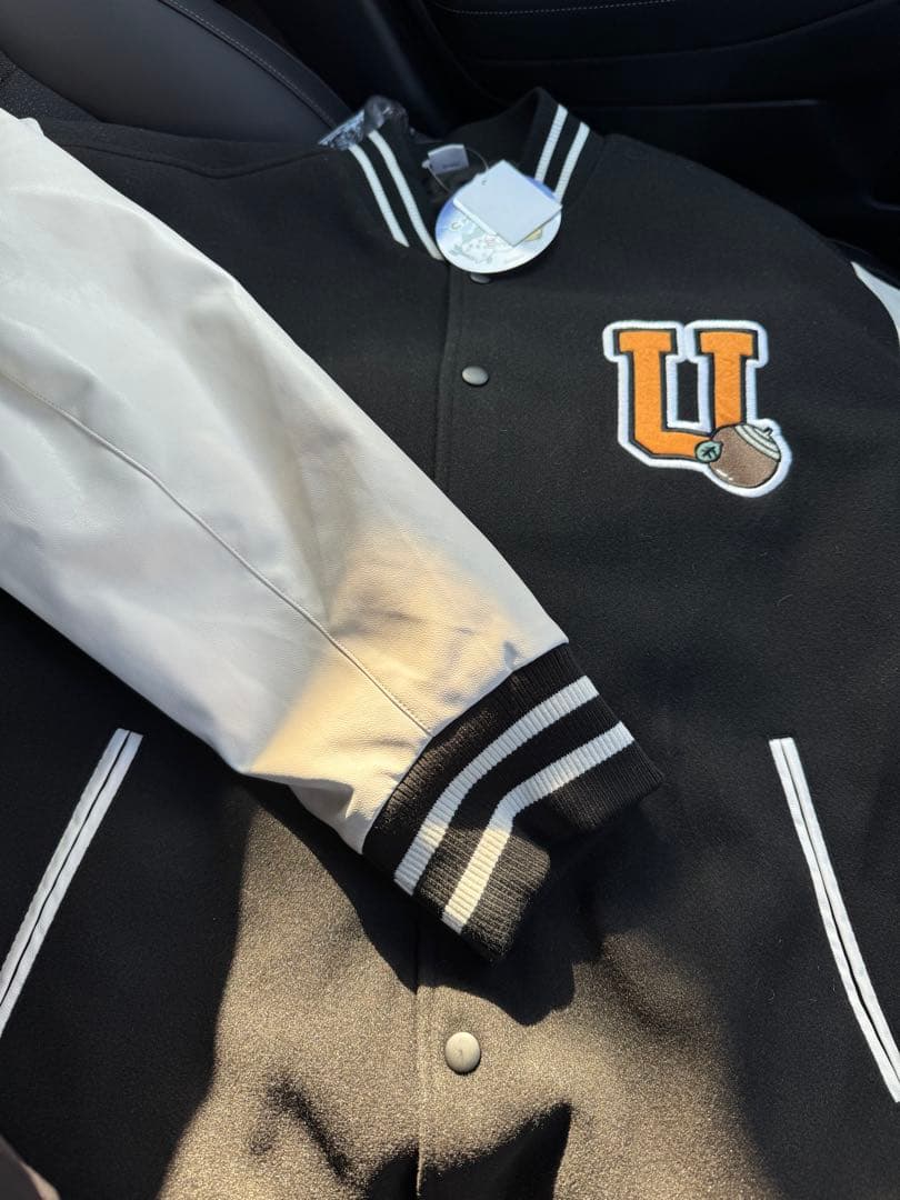 ちいかわ さがら刺繍スタジャン Mサイズ うさぎ - メルカリ