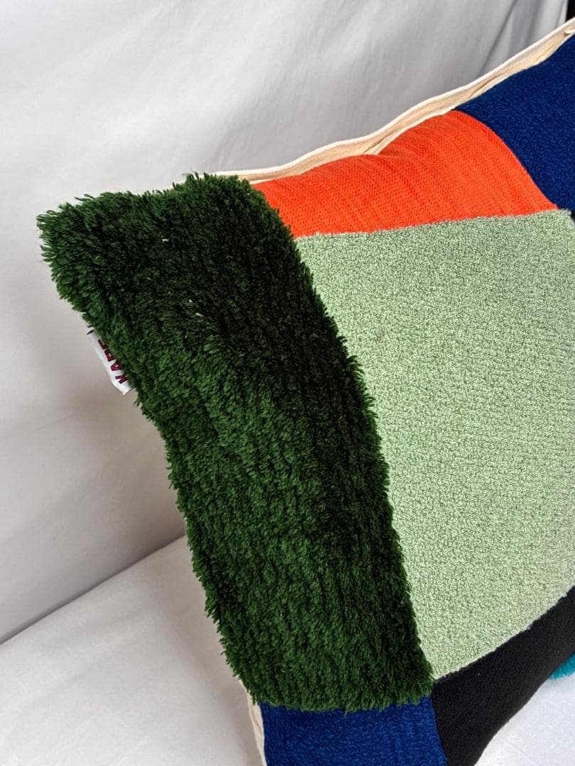 △廃番▽ KARE 45x45cm クッション レクタングル - メルカリ