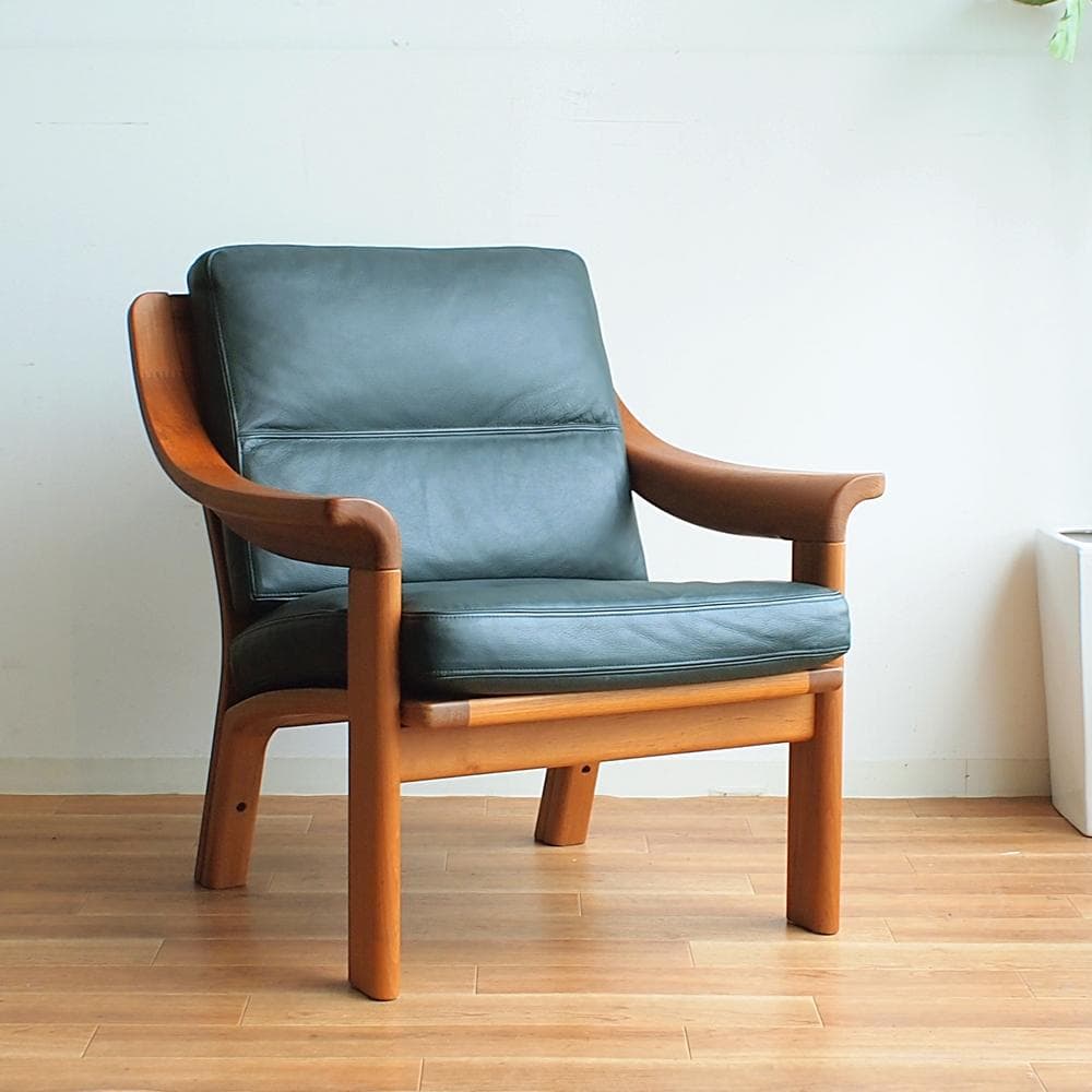 ビンテージ デンマーク製 P.J.Furniture チーク 1人掛けソファ B