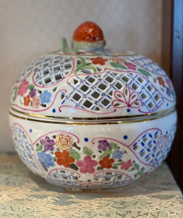 ロイヤルポーセリン Porcelain  透かしボンボン入れ 透かしボンボン入れ | 商品詳細 | 高島屋オンラインストア