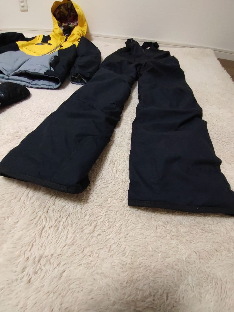 686 子供 スノーボード ウェア セット オマケ OYUKI グローブ付 - メルカリ