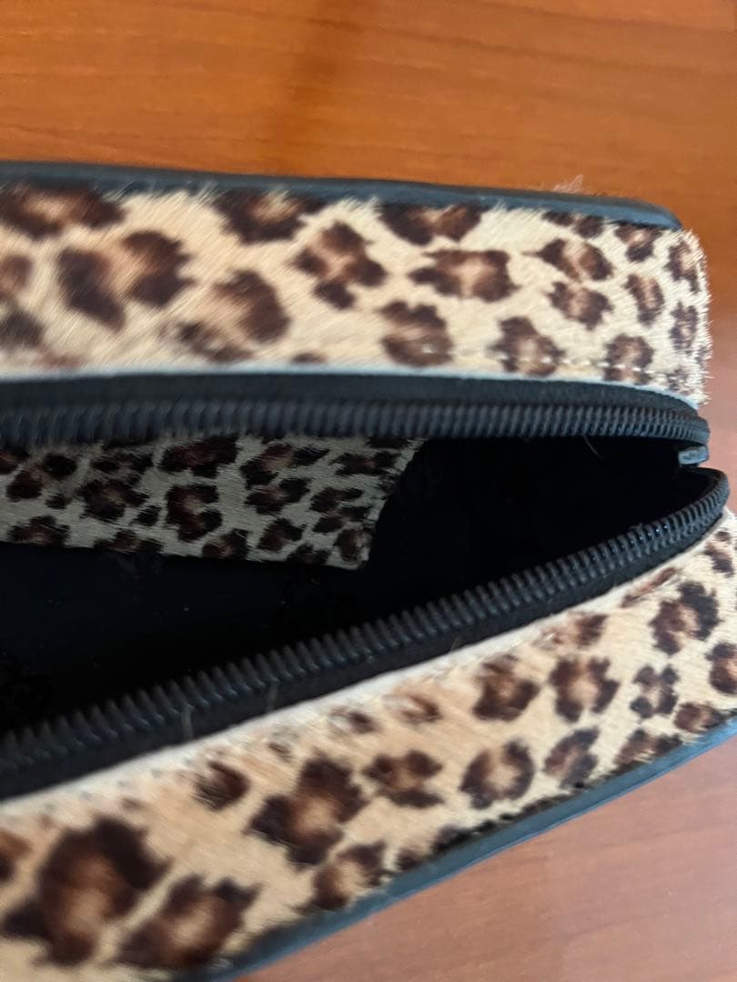 訳あり❗️クロムハーツ 眼鏡ケース ポーチ 豹柄 レザー ＊チャーム取れ