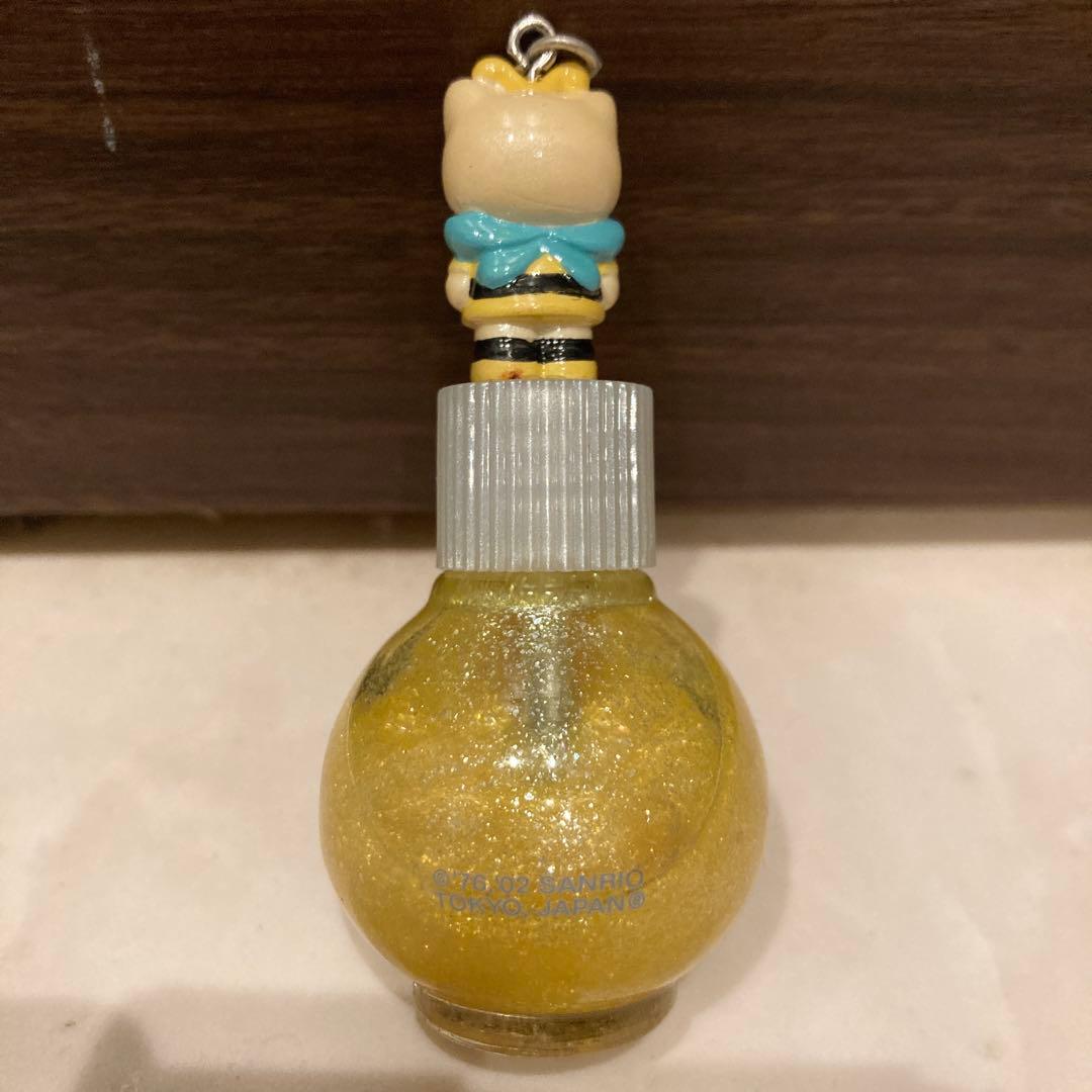 レトロ《2002年 ハローキティ ネイルカラー》当時物コスメ☆マニキュアイエロー