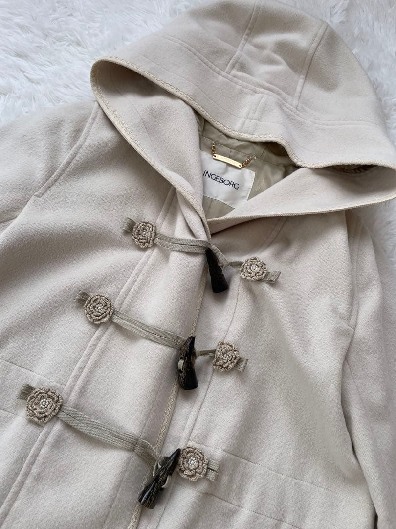 週末セール❣️INGEBORG インゲボルグ ダッフルコート フード付き 裏地