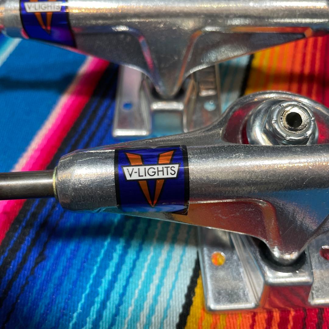 ベンチャーV-LIGHTS スケートボード トラック 5.2L